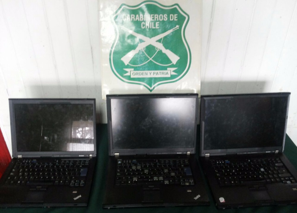 Colegio de Aguas Negras recuperó otros 3 computadores que habían sido robados